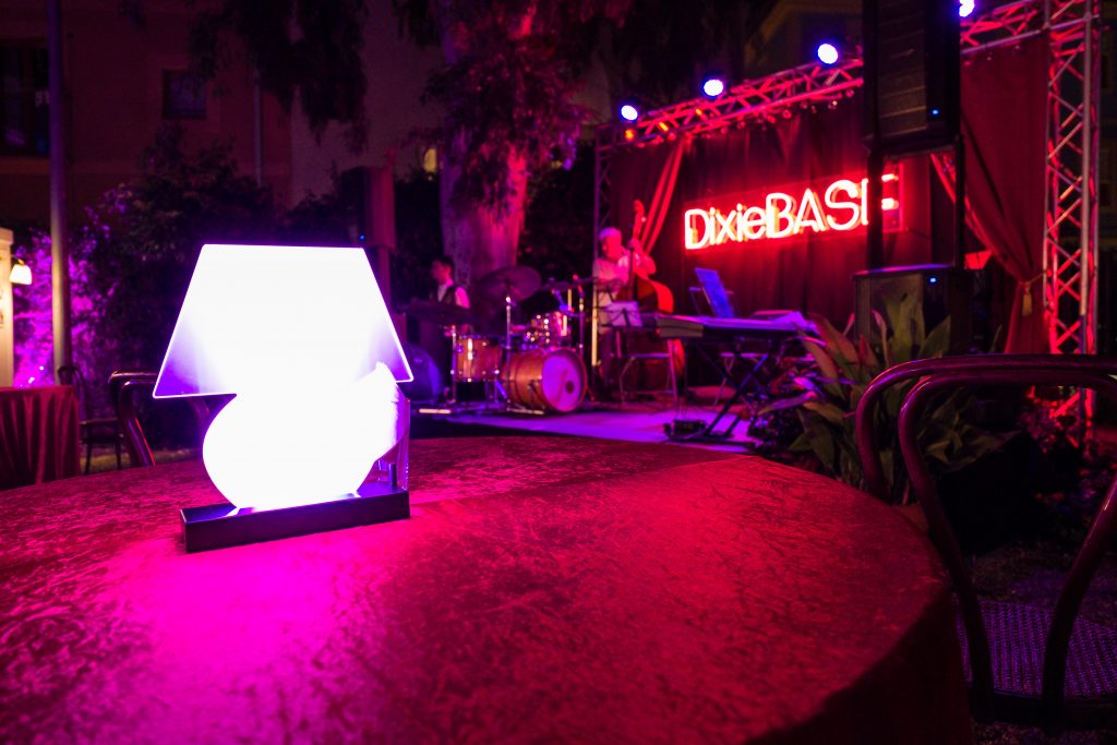 Dixie BASF lamparita